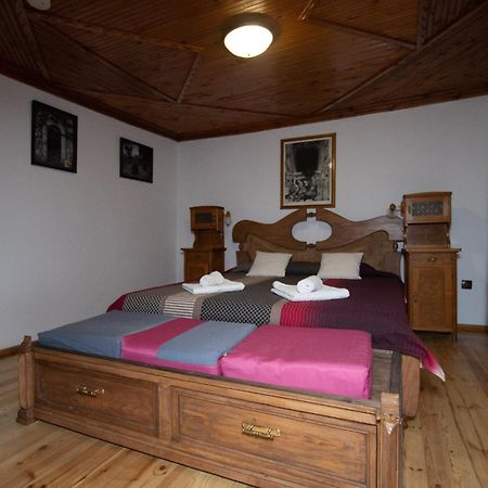 Старата Баkалия The Old Grocery, Guest Rooms Balchik Exterior foto
