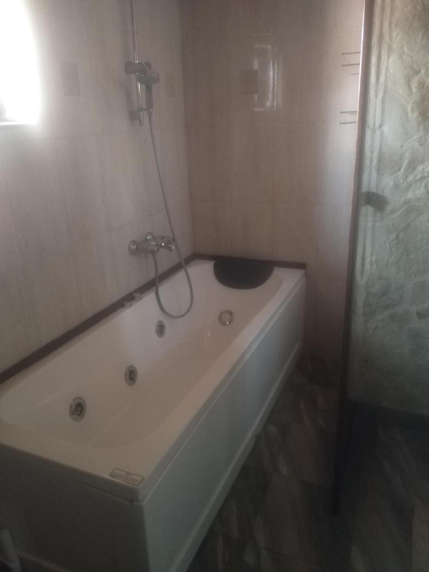 Старата Баkалия The Old Grocery, Guest Rooms Balchik Quarto foto